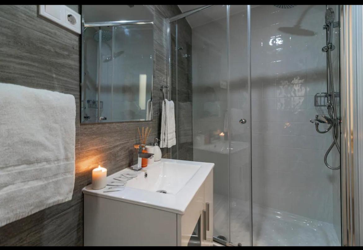 Estudio Plaza Neptuno Madrid Ngoại thất bức ảnh