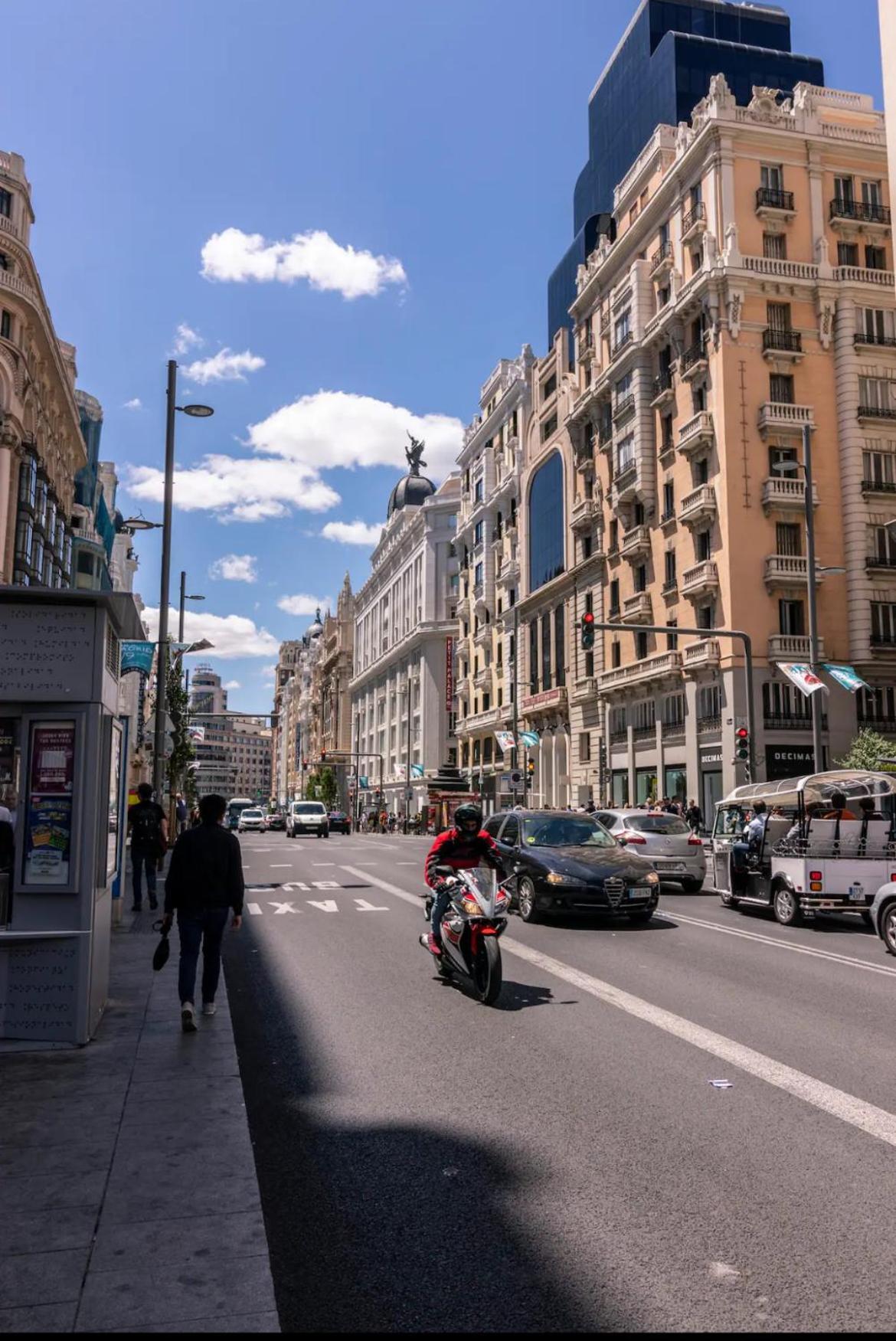 Estudio Plaza Neptuno Madrid Ngoại thất bức ảnh